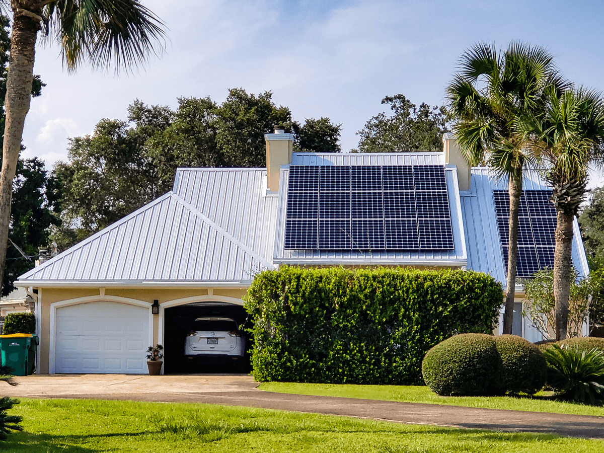 https://www.coasttoocoastroofing.com/wp-content/uploads/2022/02/solar-1.png